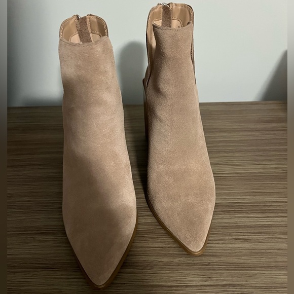 EUC Steve Madden “Taylen” Bootie SZ 8.5 - Picture 3 of 10